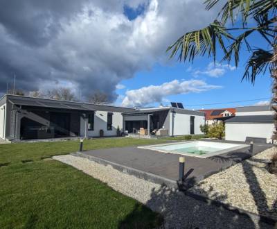 Atraktívna novostavba na predaj, Palárikovo, pozemok 1182m2