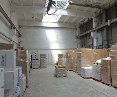 Sklad na prenájom o ploche 316 m2 