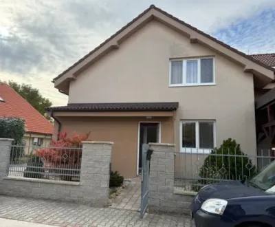 Na PRENÁJOM priestranný 5 izbový dom s garážou v Dunajskej Lužnej