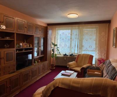 Predám 3 izbový byt Ilava, SNP - 80 m2