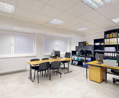 Predaj kanc./obchodný priestor, kompl. rekonštrukcia, Kazanská