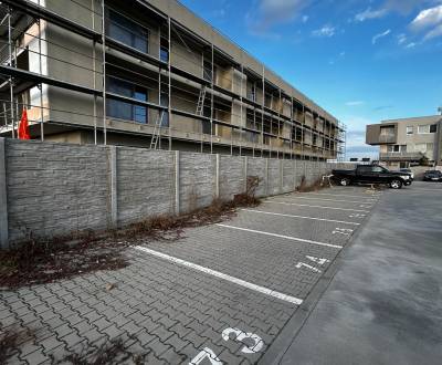 Prenájom parkovacieho miesta Javorová, Dunajská Lužná