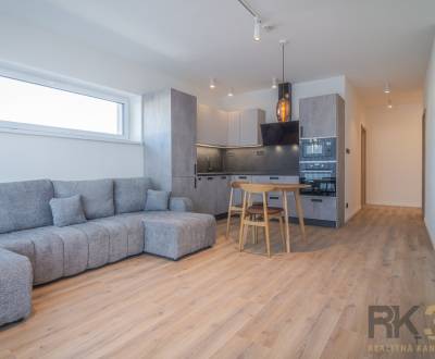 Na prenájom lukratívne 2-izbové byty v centre Popradu