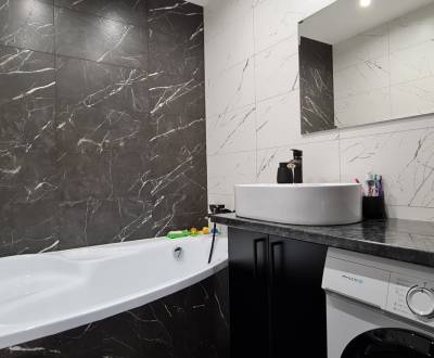 SLOVREAL - na predaj 2i byt Levice, 64m2