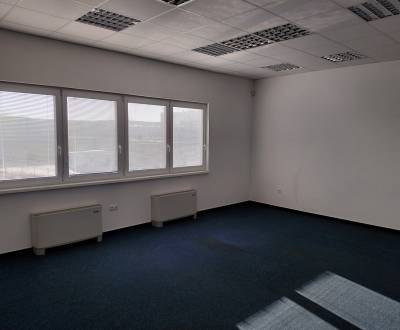 Klimatizované kancel. priestory 268 m2 neďaleko letiska, IKEA 