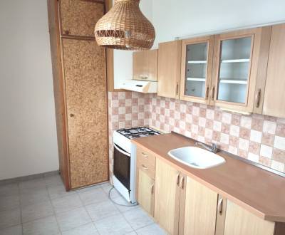 2 IZBOVÝ BYT, 59m2, PREŠOV, MIRKA NEŠPORA.