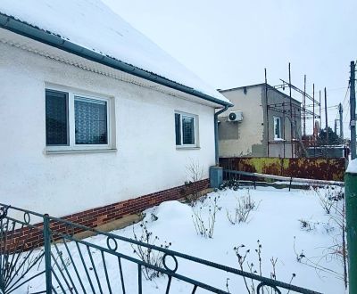 Rodinný dom s veľkým pozemkom Seňa