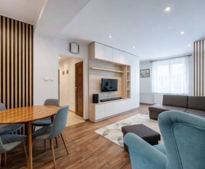 SEVER - Národná trieda, 3 izb.TEHLOVÝ byt 64 m2 + balkón REKONŠTRUKCIA