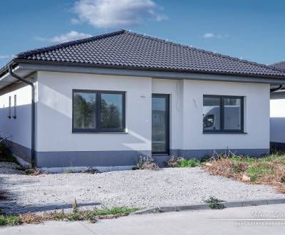 Novostavba 4-izbového rodinného domu v obci Slov.Nová Ves