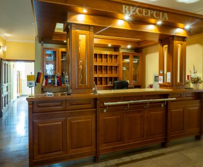 NA PREDAJ  3* Hotel v centre mesta Nové Zámky.