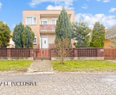 NA PREDAJ 7-IZBOVÝ POSCHODOVÝ RODINNÝ DOM V GABČÍKOVE