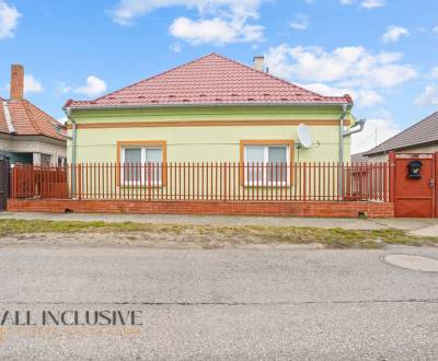 NA PREDAJ 3-IZBOVÝ RODINNÝ DOM V PADÁNI