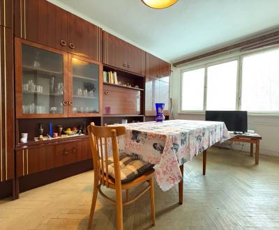 Na predaj: INVESTIČNÝ 2 izb.byt + LOGGIA + PIVNICA