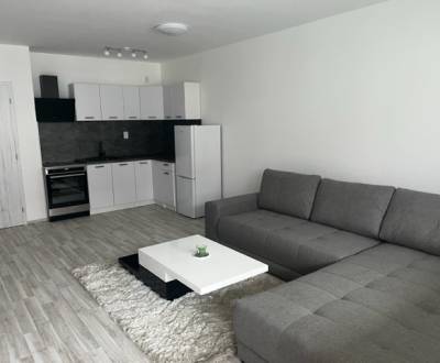 NOVÝ ZARIADENÝ KRÁSNY BYT S TERASOU