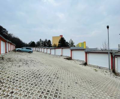 Na predaj garáž Malé Uherce - Partizánske - Šípok 