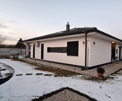 PREDAJ: NOVOSTAVBA rodinného domu  - KOLÁROVO, okr. KN