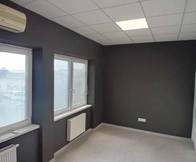 Prenajaté: klimatizovaný priestor- kancelária Trnava Bulharská