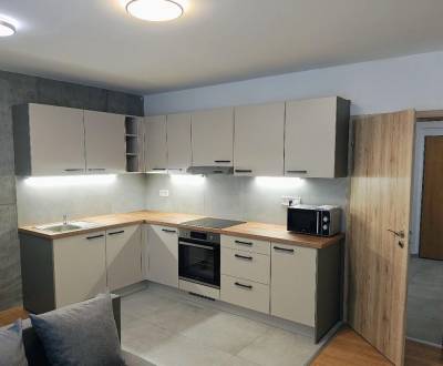 Prenájom 3-izbový byt s predzáhradkou a parkovaním Šamorín