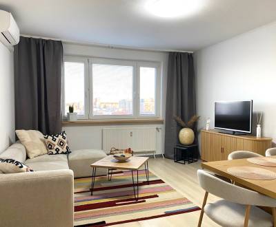 Prenájom moderny  4 izbový byt  s možnosťou garáže  BA II Ružinov Nivy