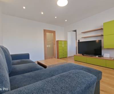 Na prenájom veľký zariadený 1i byt Košice KVP Titogradská