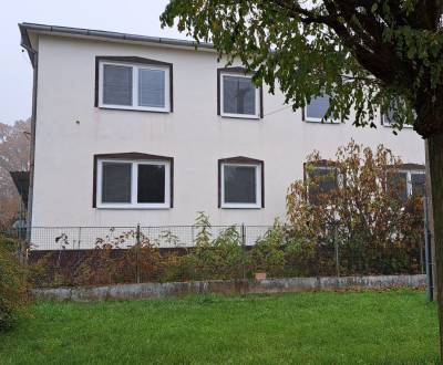 Rodinný dom, 4 bytové jednotky, Kalná nad Hronom (SM-874)