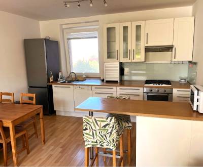 Predaj zariadený 3 izbový byt, Palkovičova ul., Bratislava II. Ružinov