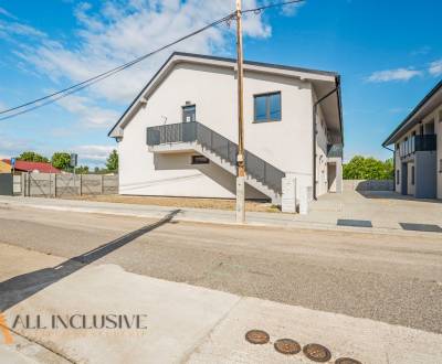 NA PREDAJ 3 IZBOVÉ BYTY V OBCI JANÍKY