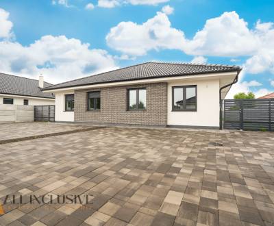 NA PREDAJ 4-IZB. ROD. DOM TYPU DVOJDOM, VEĽKÉ BLAHOVO