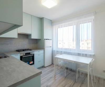 Predaj 2-izb. bytu v Pezinku, s dobrym parkovanim pre rezidentov.