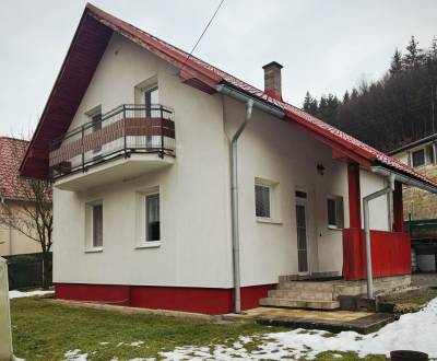 EXKLUZÍVNE / RODINNÝ DOM NA PREDAJ V OBCI SÚĽOV