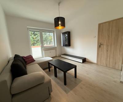 Ponúkame Vám do prenájmu 1 – izbový byt s balkónom v centre Martina