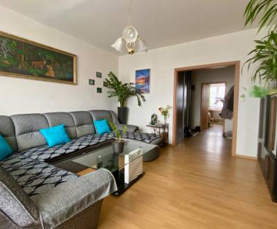 | PREDAJ | 3i byt s krásnym výhľadom vo vyhľadávanej časti BA