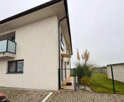 Moderný 3-izbový byt so záhradou Šamorín-Kráľovianky