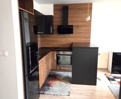 Prenajaté - 2.izbový byt s parkovaním v obci Hviezdoslavov