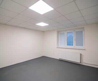 Prenájom komerčného rodinného domu vhodného pre firmu / kancelárie