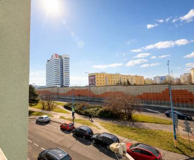 4 -IZB. BYT, PÔV. STAV, MARTINČEKOVÁ UL., BRATISLAVA