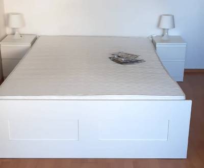 PRENÁJOM-1 IZBOVÝ BYT - BANŠELOVÁ- BRATISLAVA 