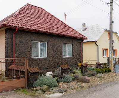 3i RD s pozemkom 1977m2 | Bobot