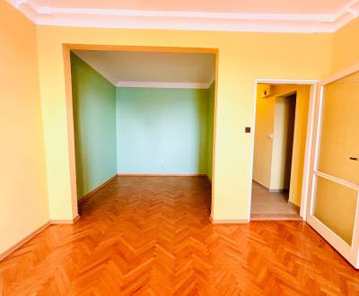 Na predaj 1i byt s výhľadom na hrad | Račianska / Sliačska 