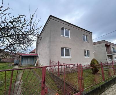 Predaj rodinný dom Hrušovany