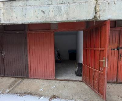 Samostatná garáž Bodvianska, Vrakuňa