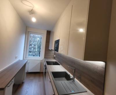 Ponúkame na prenájom 2izb. byt na Mikovíniho ul., BA- Nové Mesto