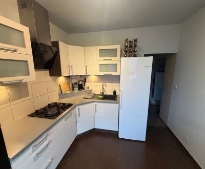 4-izb. byt, Wolkrova, Petržalka, 7.p./8