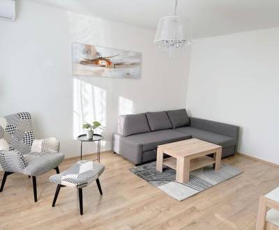 Krásny 2i byt, REKONŠTRUKCIA, BALKÓN, KLÍMA, Smolnícka ulica, Ružinov