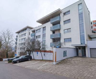 SKLENÁRSKA, 106 m2, 3-i byt s nerušeným výhľadom - DOKONČÍME PODĽA VÁS