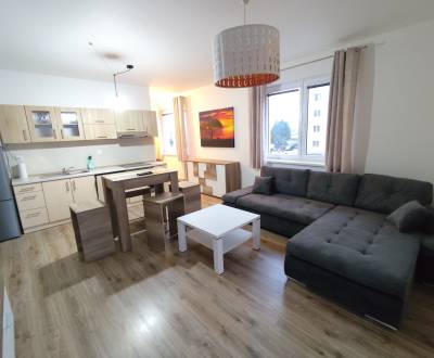 Na prenájom 2-izbový byt - Nové Zámky