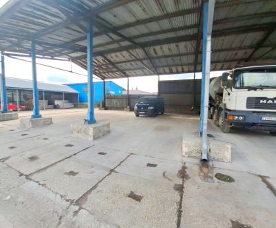Prístrešky na prenájom, 54 m2, pre nákladné autá, Zvolen