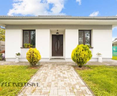 NA PREDAJ 3-IZBOVÝ RODINNÝ DOM, ETREHO KRAČANY