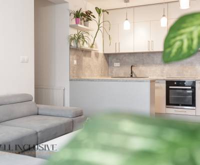 Na predaj 3-izbový byt s terasou a pozemkom, Gabčíkovo