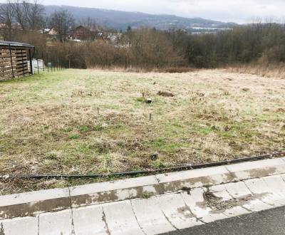 STAVEBNÝ POZEMOK 1164m2  – SOKOĽ, iba 7 km od Košíc